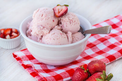 strawberry ice cream